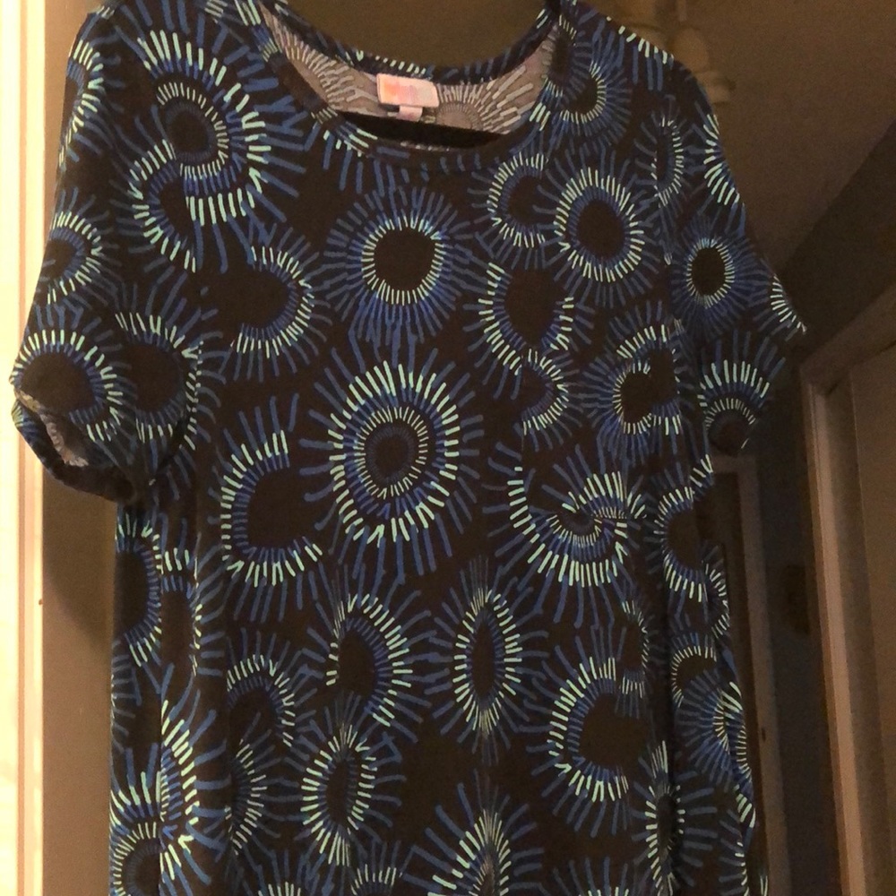 Lularoe Carly- small